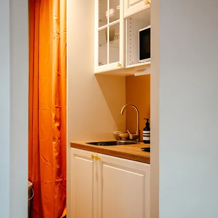Magnifique Studio, Bord De Mer, Sur La *